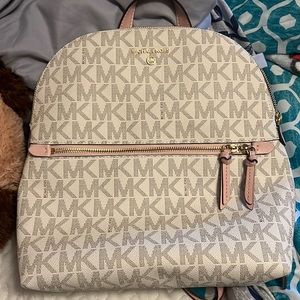 NWT Michael kors Monogram DALLAS SLIM MD Backpack
